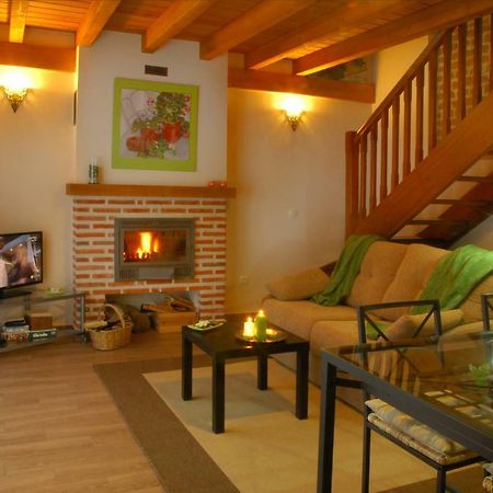 La Casita De Adanero Apartment Ngoại thất bức ảnh